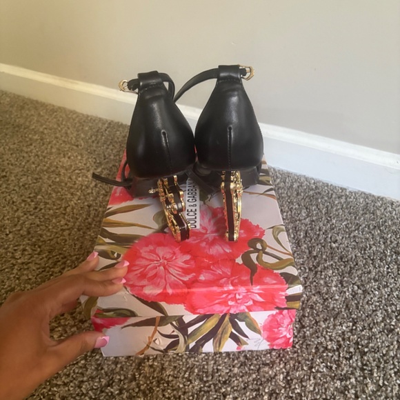 DOLCE & GABBANA HEELS - Picture 2 of 5